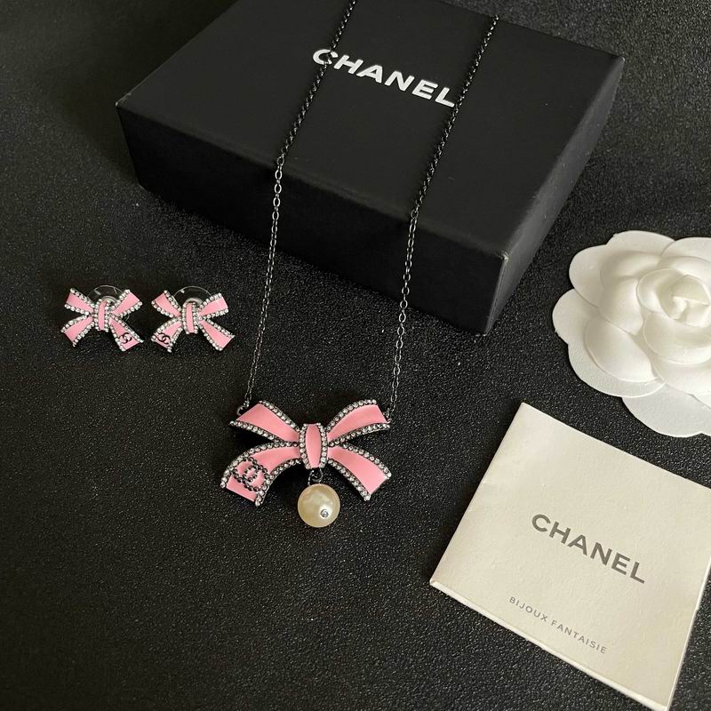 Chanel Suits 03yxs16